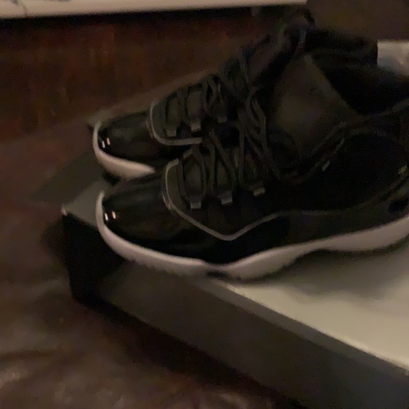 Jordan 11 jubilee size 10 - Picture 9 of 11